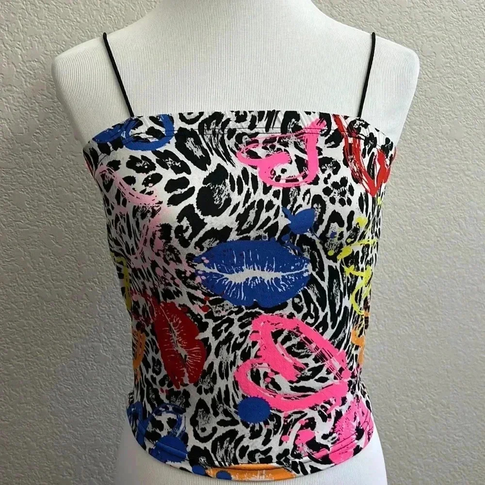Full Circle Trends Lips Top Blouse